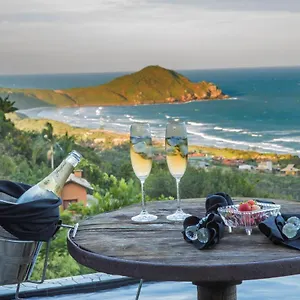Quarto em Acomodações Particulares Buena Vista Praia do Rosa